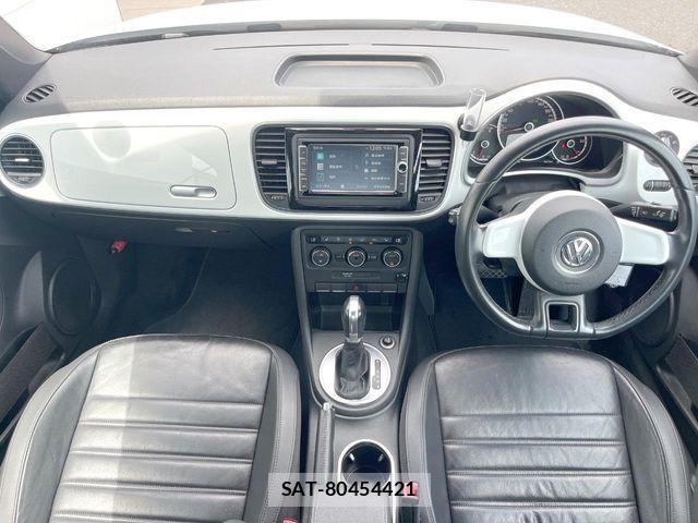 VolksWagen THE BEETLE 2015-05 6915430-1