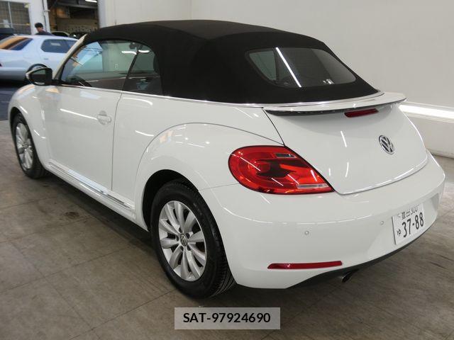 VolksWagen THE BEETLE 2014-07 7252861-1