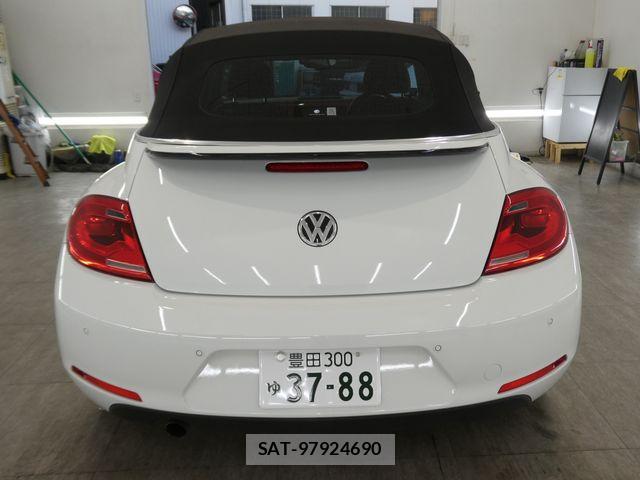 VolksWagen THE BEETLE 2014-07 7252861-4