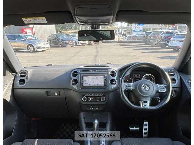 VolksWagen TIGUAN 2015-10 1334011-9