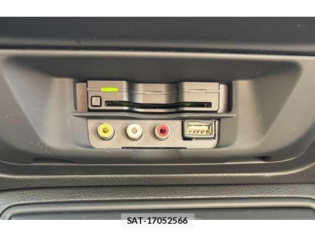 VolksWagen TIGUAN 2015-10 1334011-17