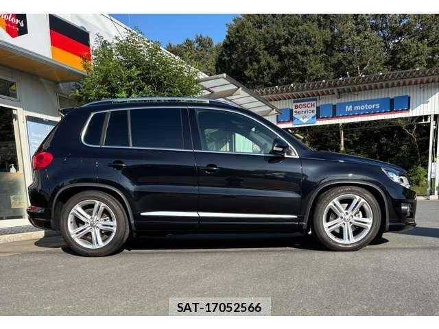 VolksWagen TIGUAN 2015-10 1334011-1