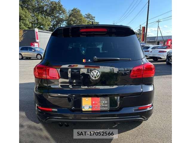 VolksWagen TIGUAN 2015-10 1334011-3