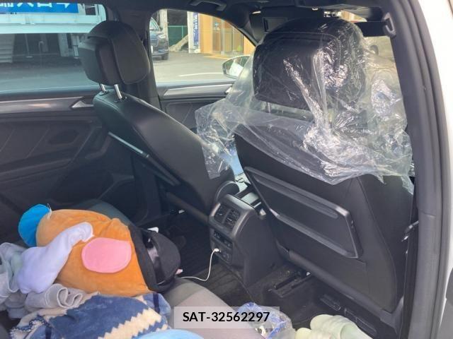 VolksWagen TIGUAN 2019-03 1665321-11