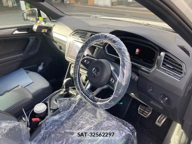 VolksWagen TIGUAN 2019-03 1665321-14