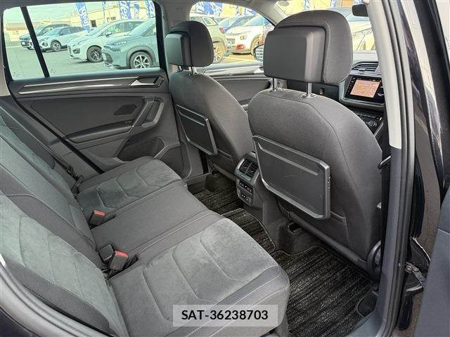 VolksWagen TIGUAN 2018-09 1665323-11