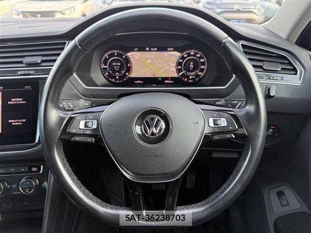 VolksWagen TIGUAN 2018-09 1665323-16