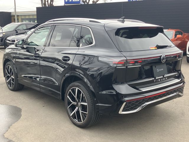 VolksWagen TIGUAN 2025-02 3687858-2