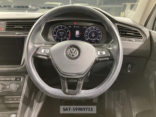 VolksWagen TIGUAN 2018-01 3911334-3