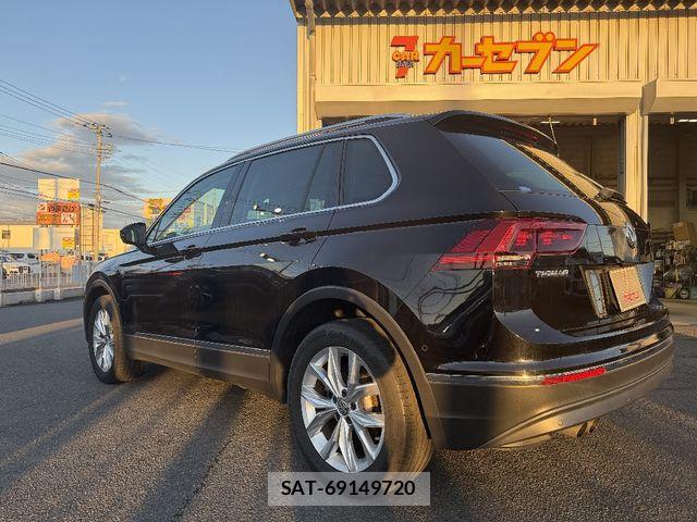 VolksWagen TIGUAN 2020-01 5882886-22