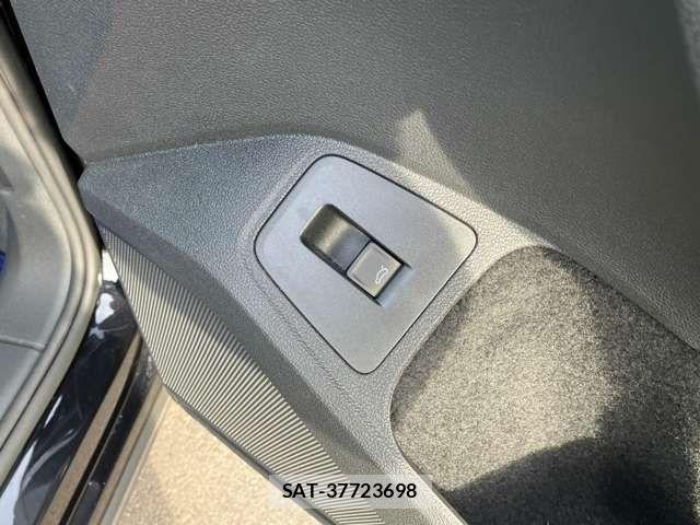 VolksWagen TIGUAN 2023-02 6023211-10