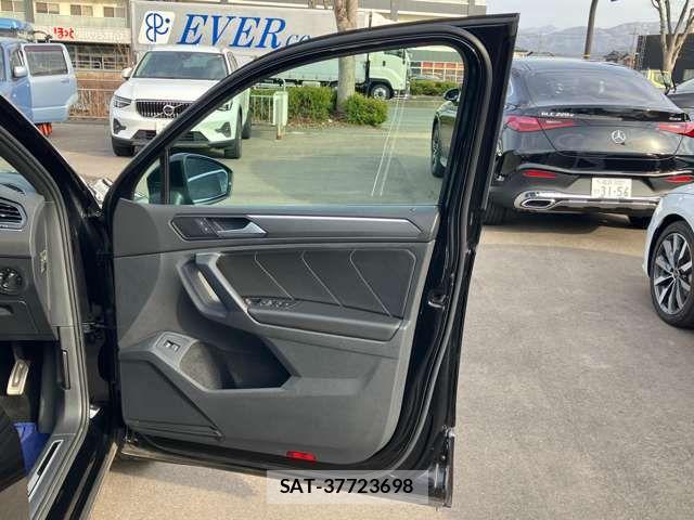 VolksWagen TIGUAN 2023-02 6023211-8
