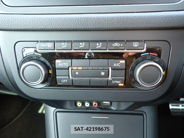 VolksWagen TIGUAN 2015-04 6221234-13