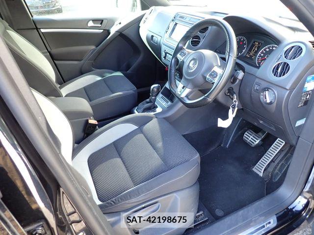 VolksWagen TIGUAN 2015-04 6221234-1