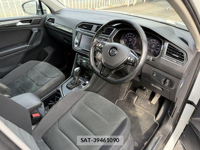 VolksWagen TIGUAN 2017-06 6307302-10