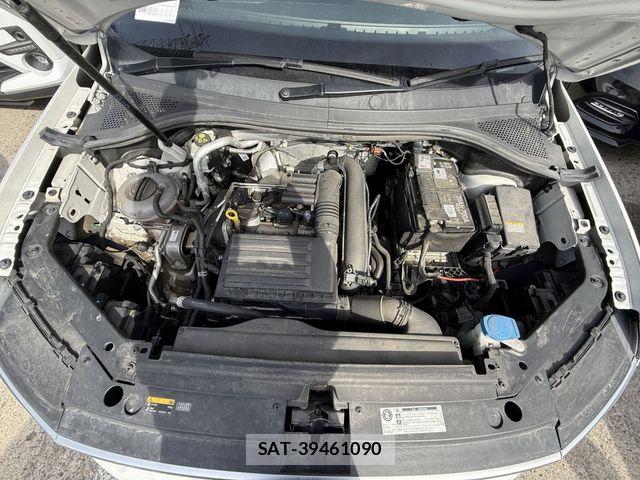 VolksWagen TIGUAN 2017-06 6307302-14