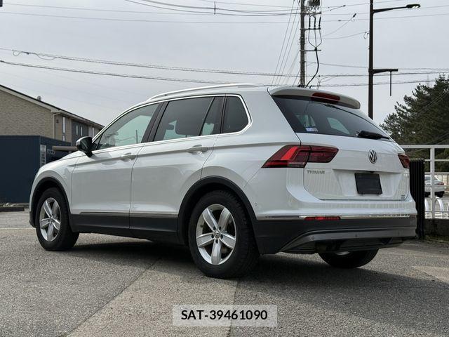 VolksWagen TIGUAN 2017-06 6307302-2