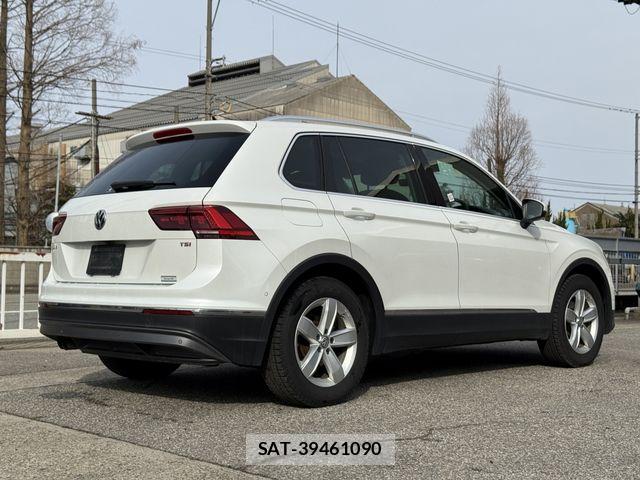 VolksWagen TIGUAN 2017-06 6307302-4
