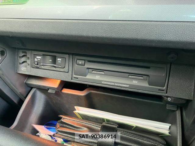 VolksWagen TIGUAN 2017-02 6915434-18