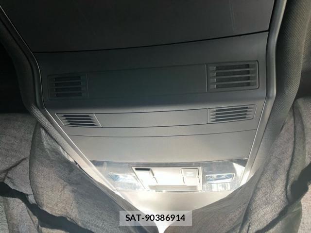 VolksWagen TIGUAN 2017-02 6915434-19