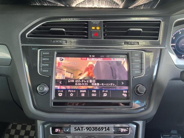 VolksWagen TIGUAN 2017-02 6915434-25