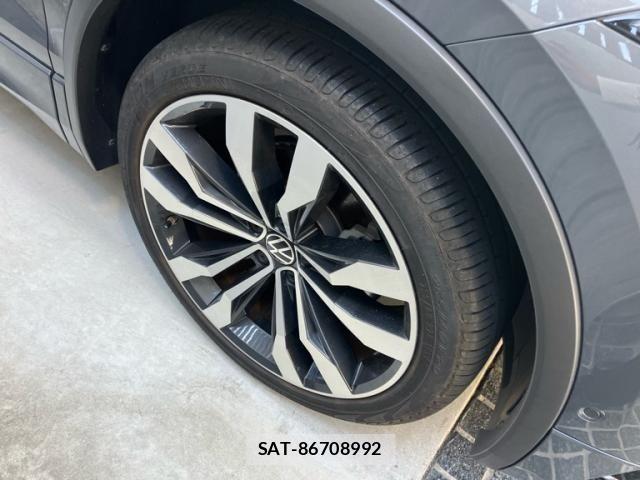 VolksWagen TIGUAN 2021-05 6915432-4