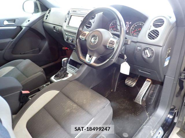 VolksWagen TIGUAN 2016-06 6999181-1