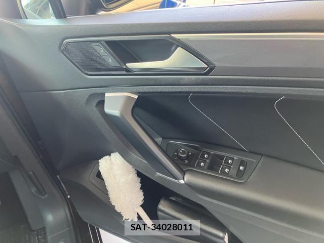 VolksWagen TIGUAN 2017-01 7061400-15