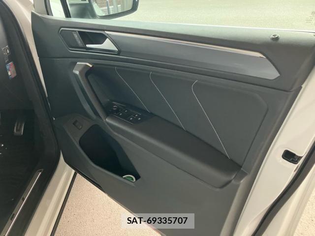 VolksWagen TIGUAN 2019-05 7227170-13