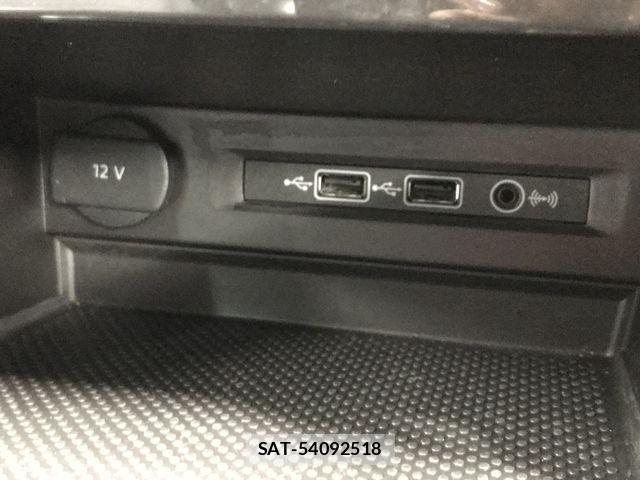 VolksWagen TIGUAN 2019-07 7227168-24