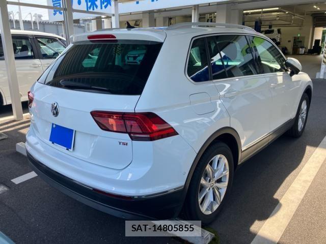 VolksWagen TIGUAN 2017-09 7227164-3