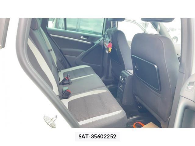 VolksWagen TIGUAN 2016-06 7331227-7
