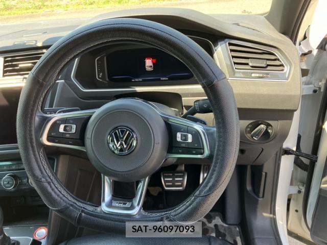 VolksWagen TIGUAN 2019-03 7331220-15