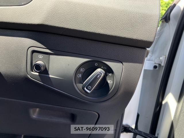 VolksWagen TIGUAN 2019-03 7331220-16