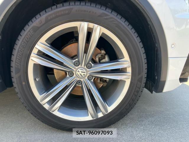 VolksWagen TIGUAN 2019-03 7331220-4