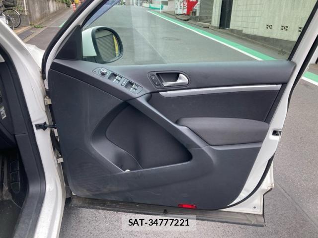 VolksWagen TIGUAN 2014-02 7360500-10
