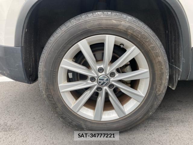 VolksWagen TIGUAN 2014-02 7360500-6