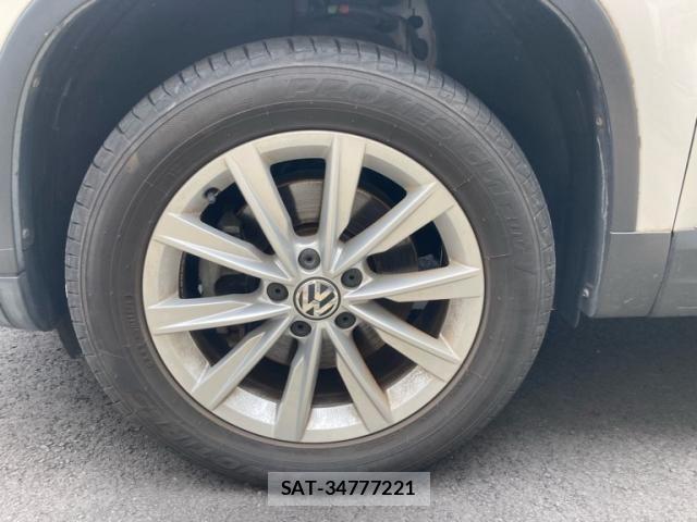 VolksWagen TIGUAN 2014-02 7360500-7