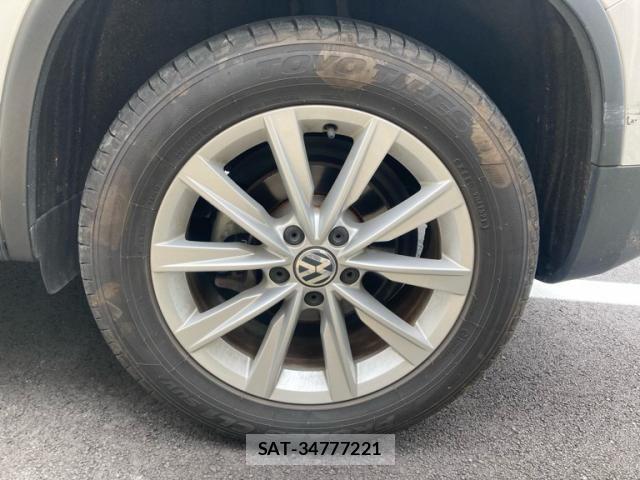 VolksWagen TIGUAN 2014-02 7360500-8