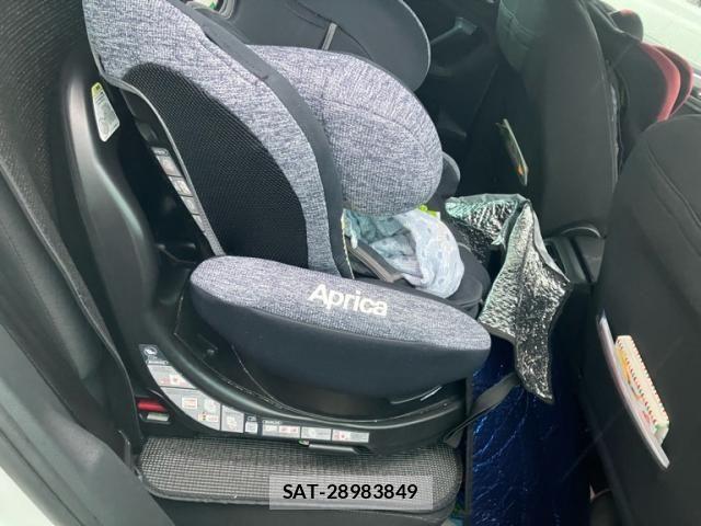 VolksWagen TIGUAN 2021-07 7394873-11