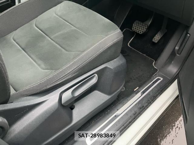 VolksWagen TIGUAN 2021-07 7394873-15