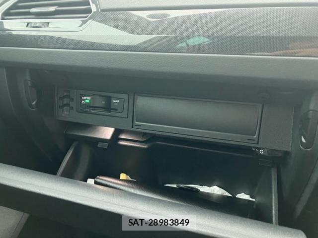 VolksWagen TIGUAN 2021-07 7394873-27