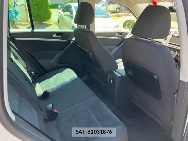 VolksWagen TIGUAN 2012-04 7394875-9