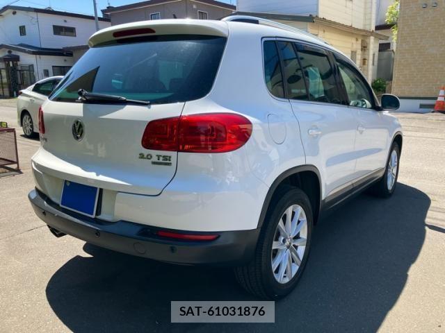 VolksWagen TIGUAN 2012-04 7394875-3