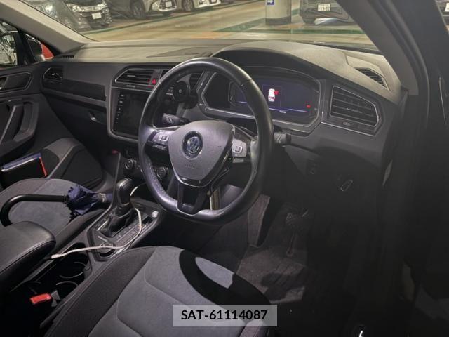 VolksWagen TIGUAN 2019-09 7394874-17