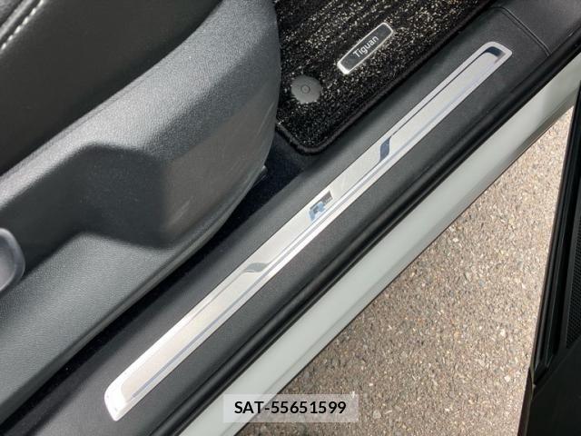 VolksWagen TIGUAN 2017-10 7458857-9