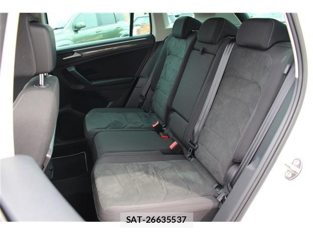 VolksWagen TIGUAN 2019-09 7458865-15