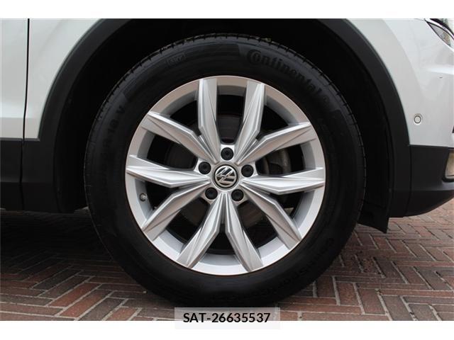 VolksWagen TIGUAN 2019-09 7458865-16