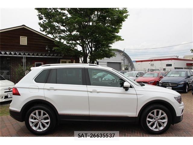 VolksWagen TIGUAN 2019-09 7458865-1