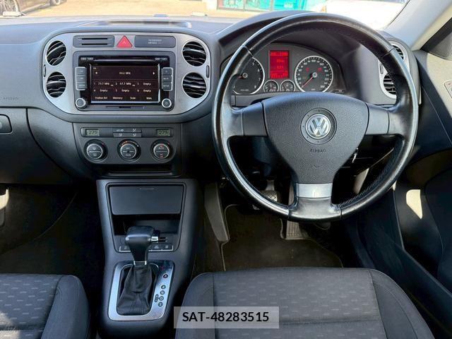 VolksWagen TIGUAN 2008-10 7458866-19